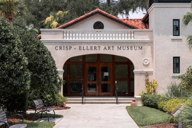 Crisp-Ellert Art Museum