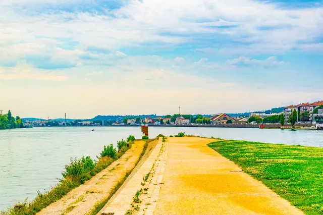 Parc des Berges du Rhône