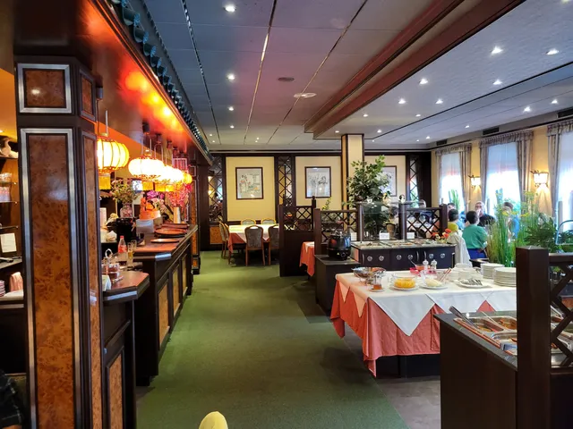 Chinese-Restaurant Duck-House