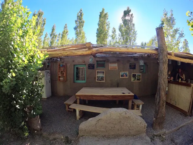 Cuesta del viento hostel y camping