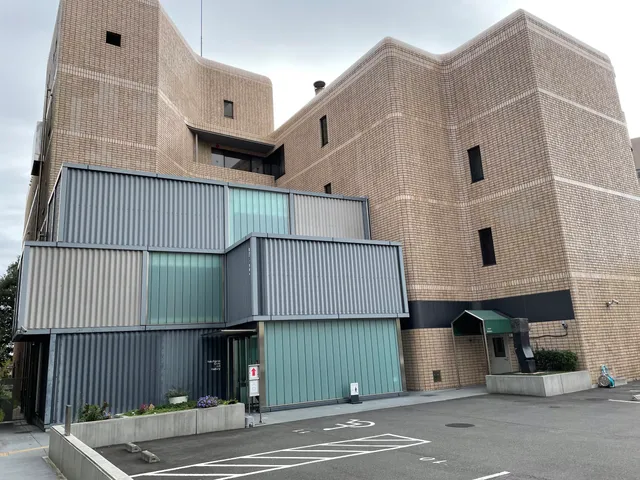 Yokohama Civic Art Gallery