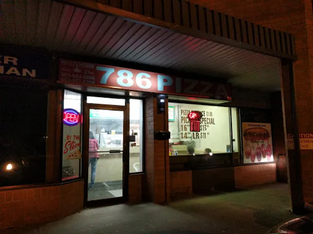 Whitehorn 786 Pizza