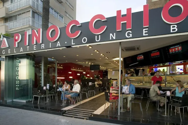 Pinocchio Platja – Restaurant, Pizzeria, Cafeteria i Creperia