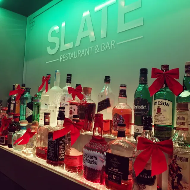SLATE Restaurant & Bar