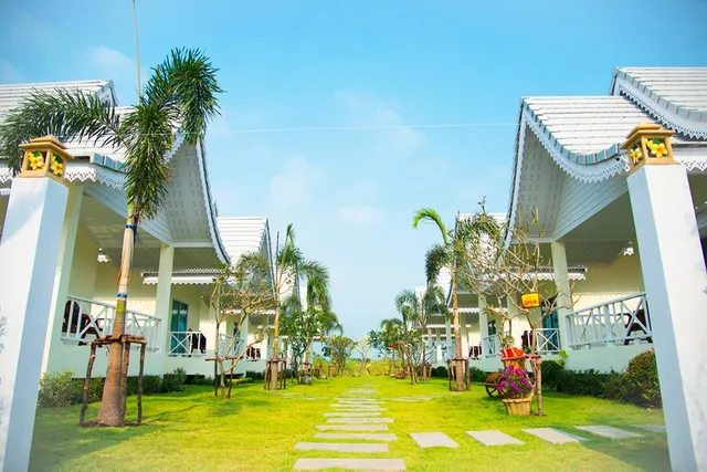 Phukpanresort Pranburi ผูกพันธ์รีสอร์ท