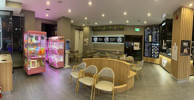 Kung Fu Tea on Richmond St. (London)