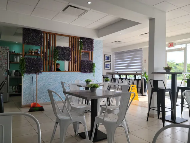 Happy Bowls Aguadilla