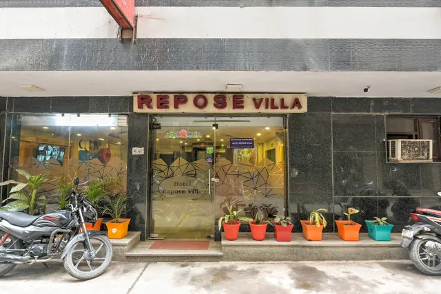 OYO 7684 Hotel Repose Villa