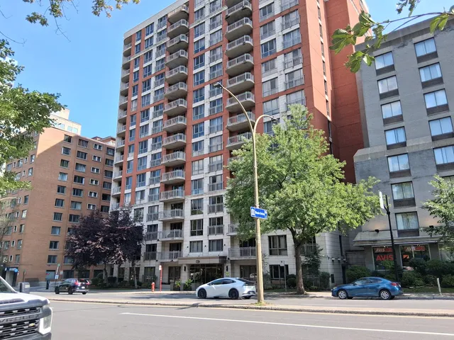 La Renaissance Dorchester