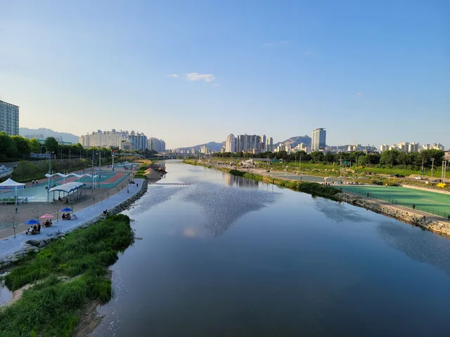 Jungnangcheon Stream