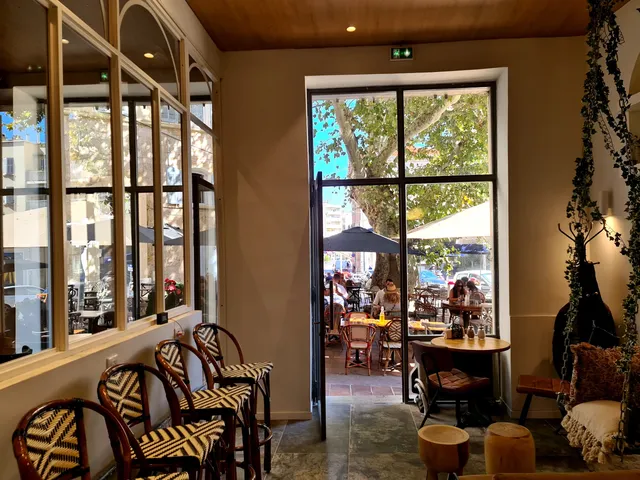 La table d'Augustine