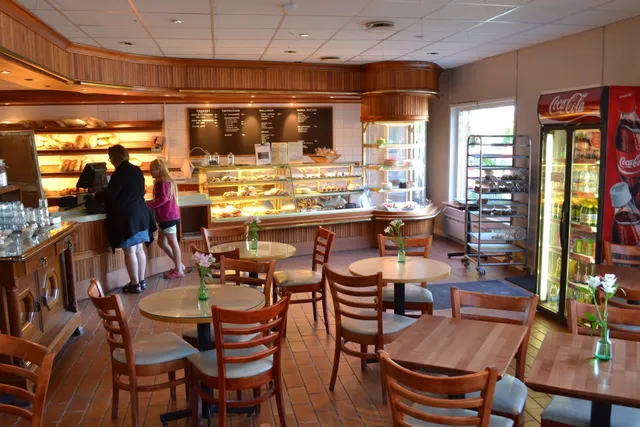 Bageri & Konditori Kardemumma Täby Kyrkby