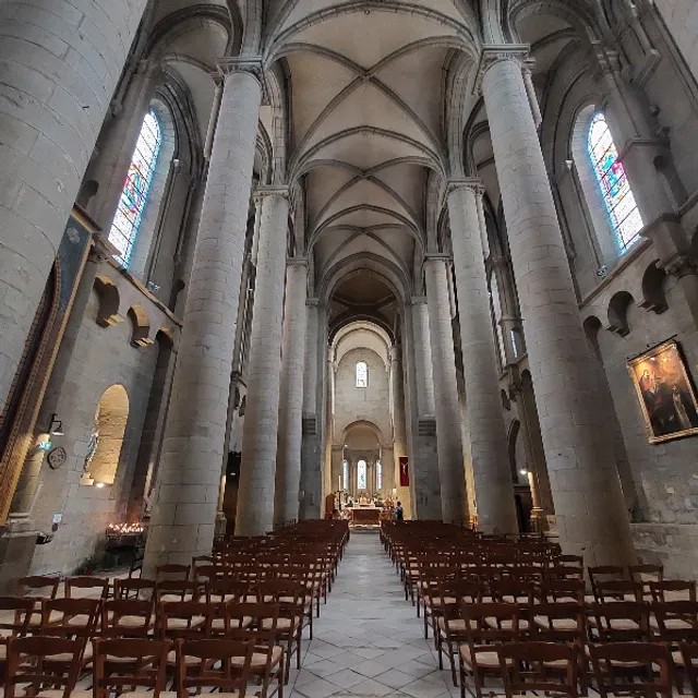 Collégiale Saint-Martin de Brive-la-Gaillarde