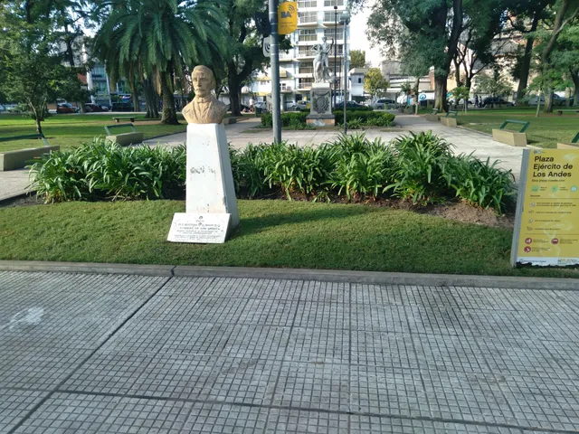 Plaza Ejército de los Andes