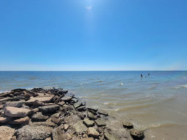 El Jardin Beach Park