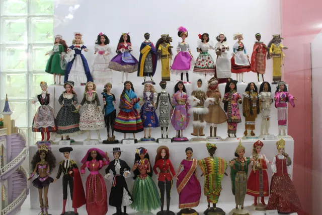 International Doll House