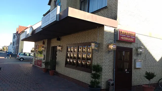 Restaurant-Pizzeria-Bistro Lavastein