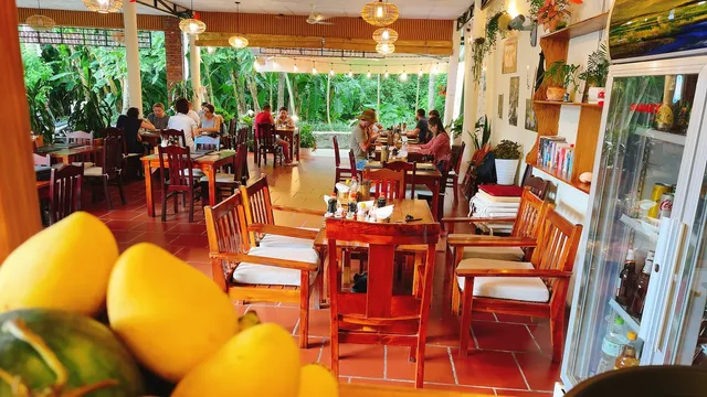 Sunlight Restaurant & Coffee