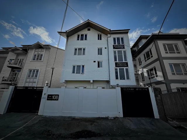 DUAS Residency, 108 DUAS, UMAR JAN