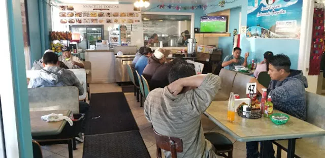 El Quetzal Deli Comida Guatemalteca