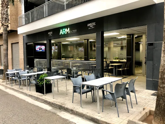 ARM La Pau Restaurante Terraza PUB