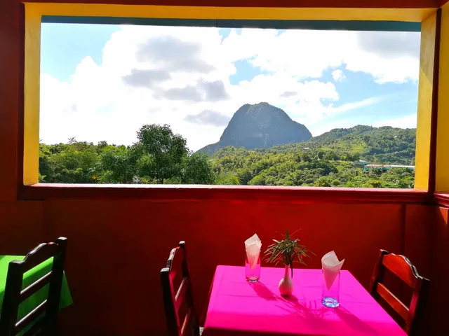 Serenity Escape Restaurant & Bar