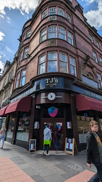 The Thistles Shopping Centre