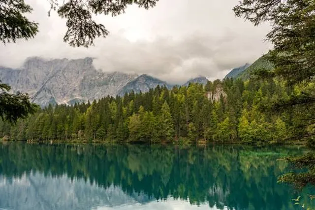 Spodnje Belopeško Jezero