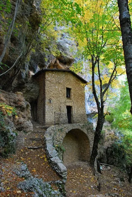 Eremo della Madonna del Caùto