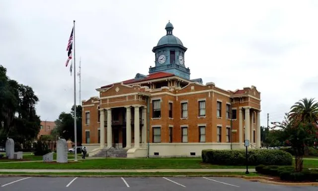 Old Courthouse Heritage Museum
