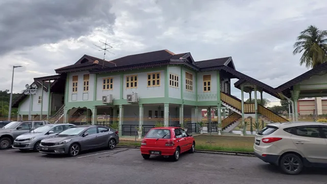 Istana Darussalam