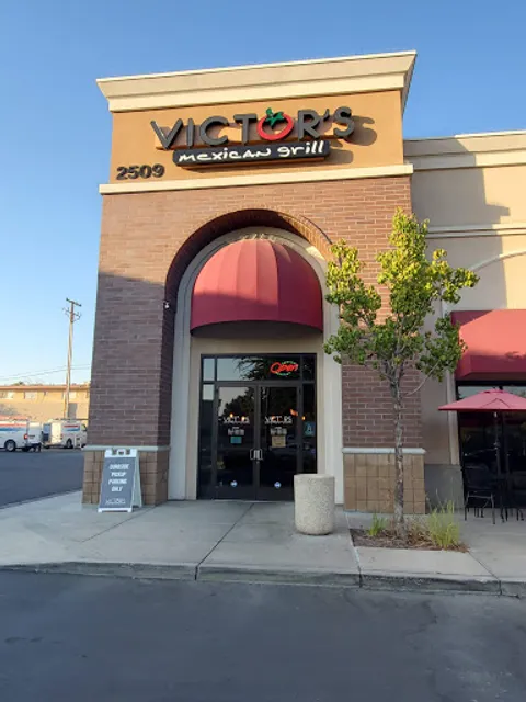 Victor's Mexican Grill