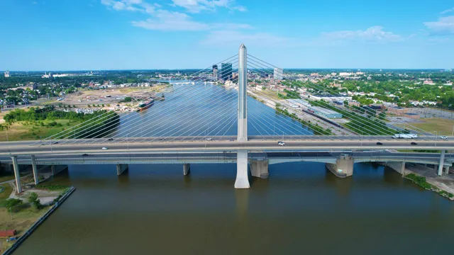 Veterans Glass City Skyway Bridge