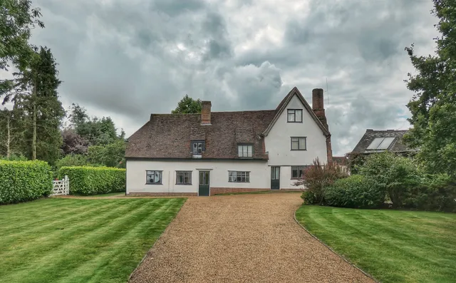 Henry Moore Foundation (Henry Moore Studios & Gardens)