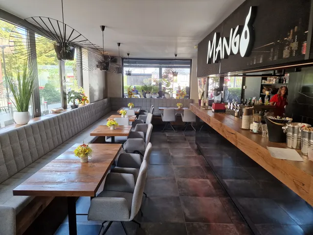 Mango Cafe