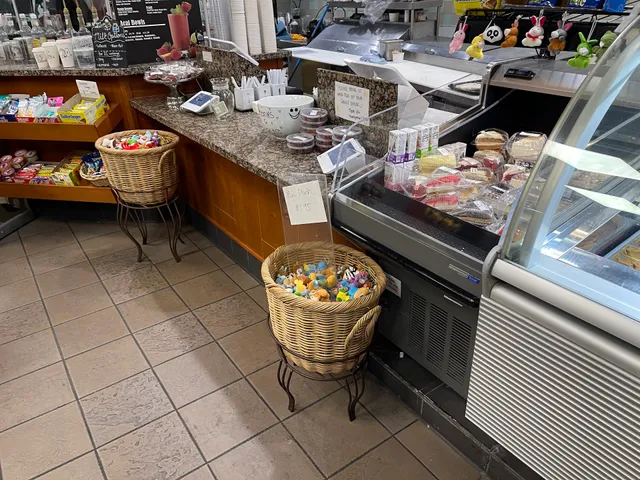 Creme de la Creme Cafe