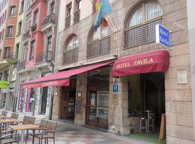 Hotel Favila Oviedo
