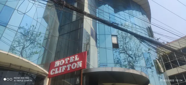 Clifton Hotel