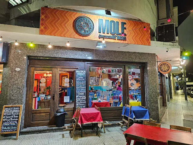 MOLE TACOS "AUTENTICA COMIDA MEXICANA