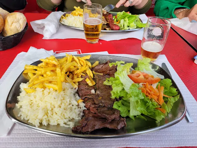 Grupo Desportivo e Recreativo Dona Leonor