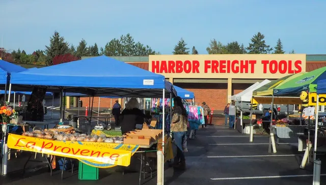 The Bull Mountain Farmers Market