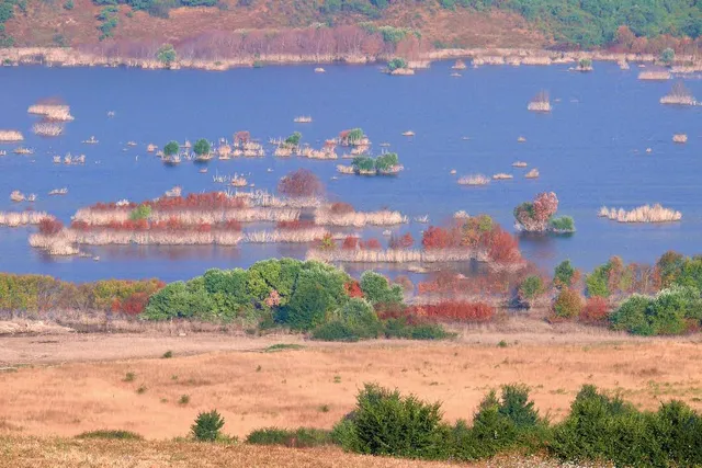Lago di Campolattaro