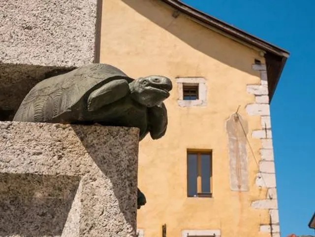 Memorial to the Victims of Communism and of the Resistance