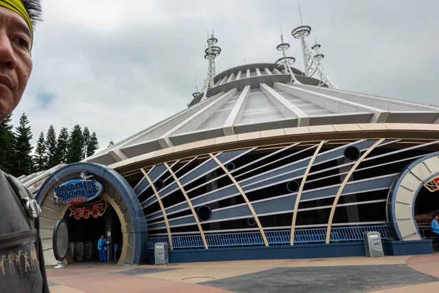 Hong Kong Disneyland Hyperspace Mountain
