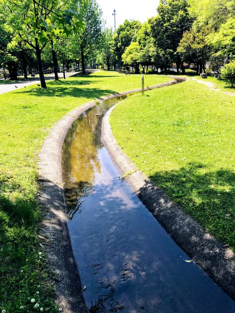 Higashiosakashi Kansho Ryokuchi Park