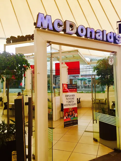McDonald's El Rosario Mall
