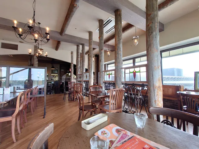 プレストンカフェ ニューポートひたちなか店