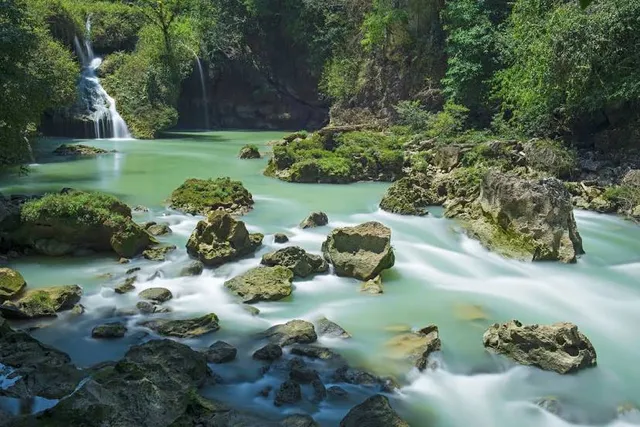 Semuc Champey Natural Monument