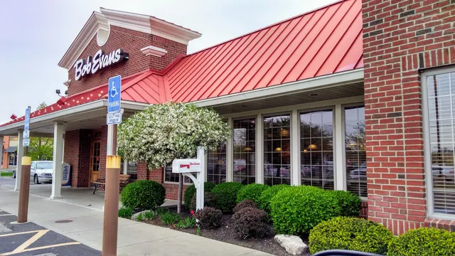 Town & Country Shopping Center