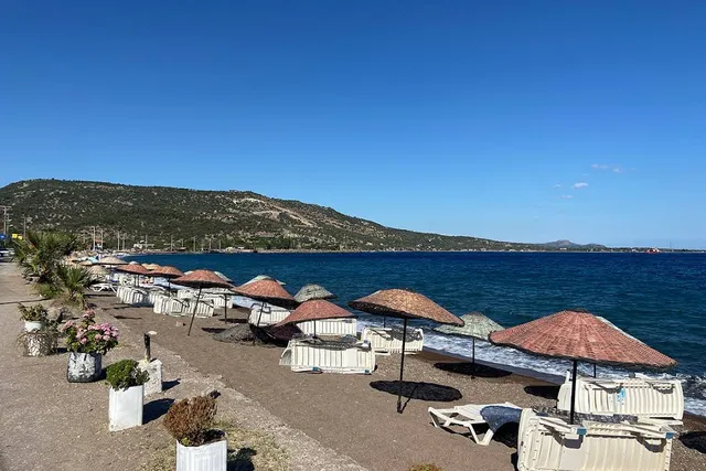 Sokak Ağzı Beach